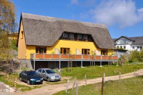 Ferienwohnungen unter Reet 45106 in Göhren